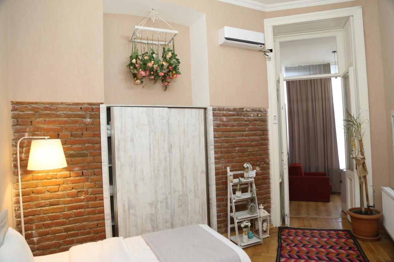 Atlant Hotel Tbilisi Zewnętrze zdjęcie